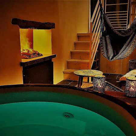 Au Vingtain - Appartement & Spa Atypique Brindas Kültér fotó